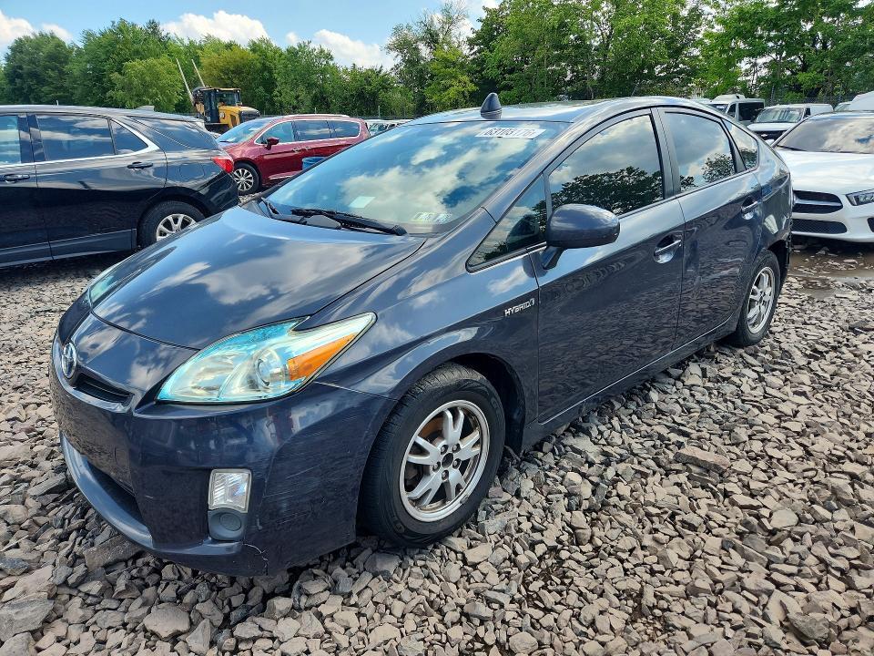 2011 Toyota Prius — фото 1