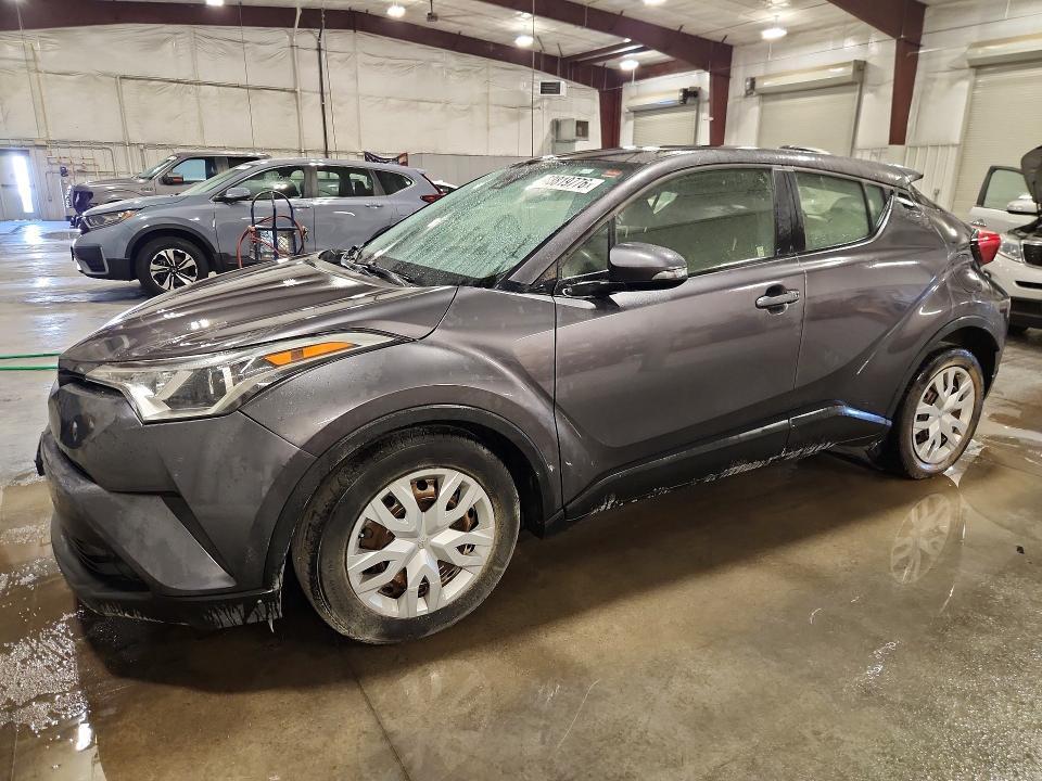2019 Toyota C-Hr — фото 1