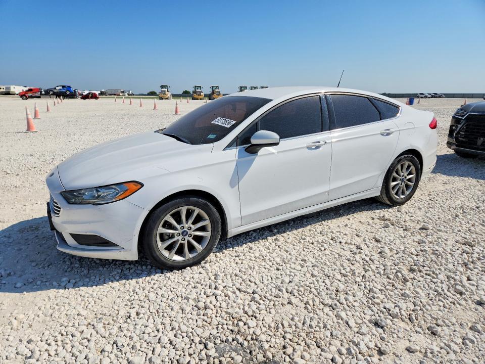 2017 Ford Fusion — фото 1