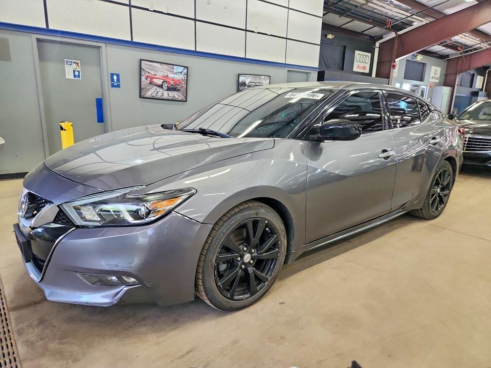 Nissan Maxima
