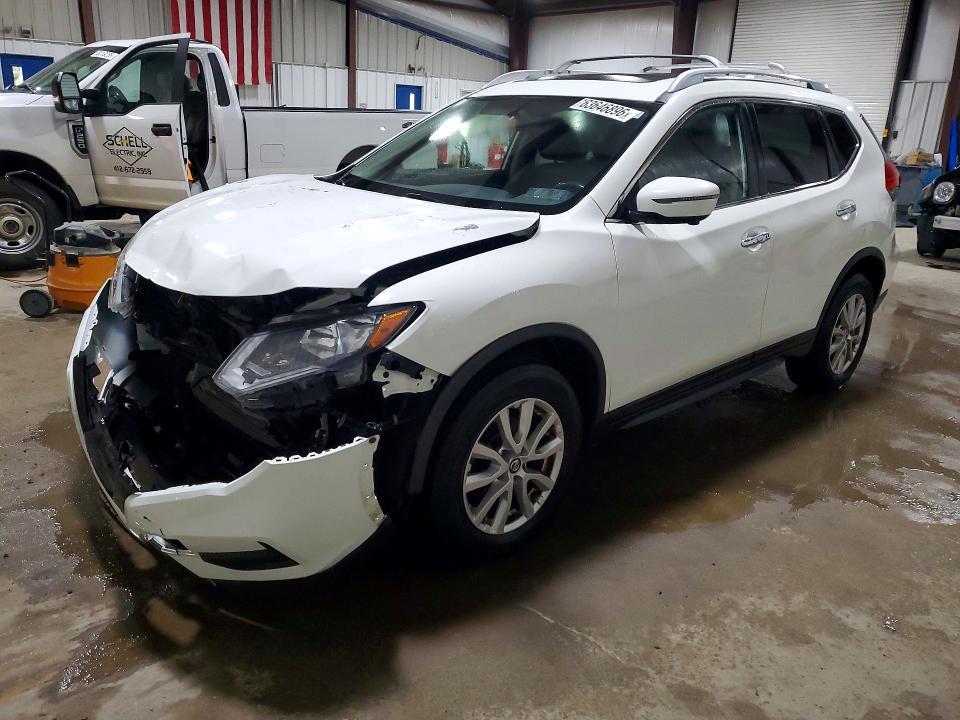 2017 Nissan Rogue — фото 1