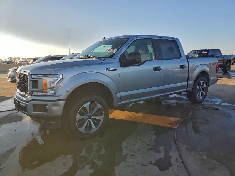 2020 Ford F150 — фото 1
