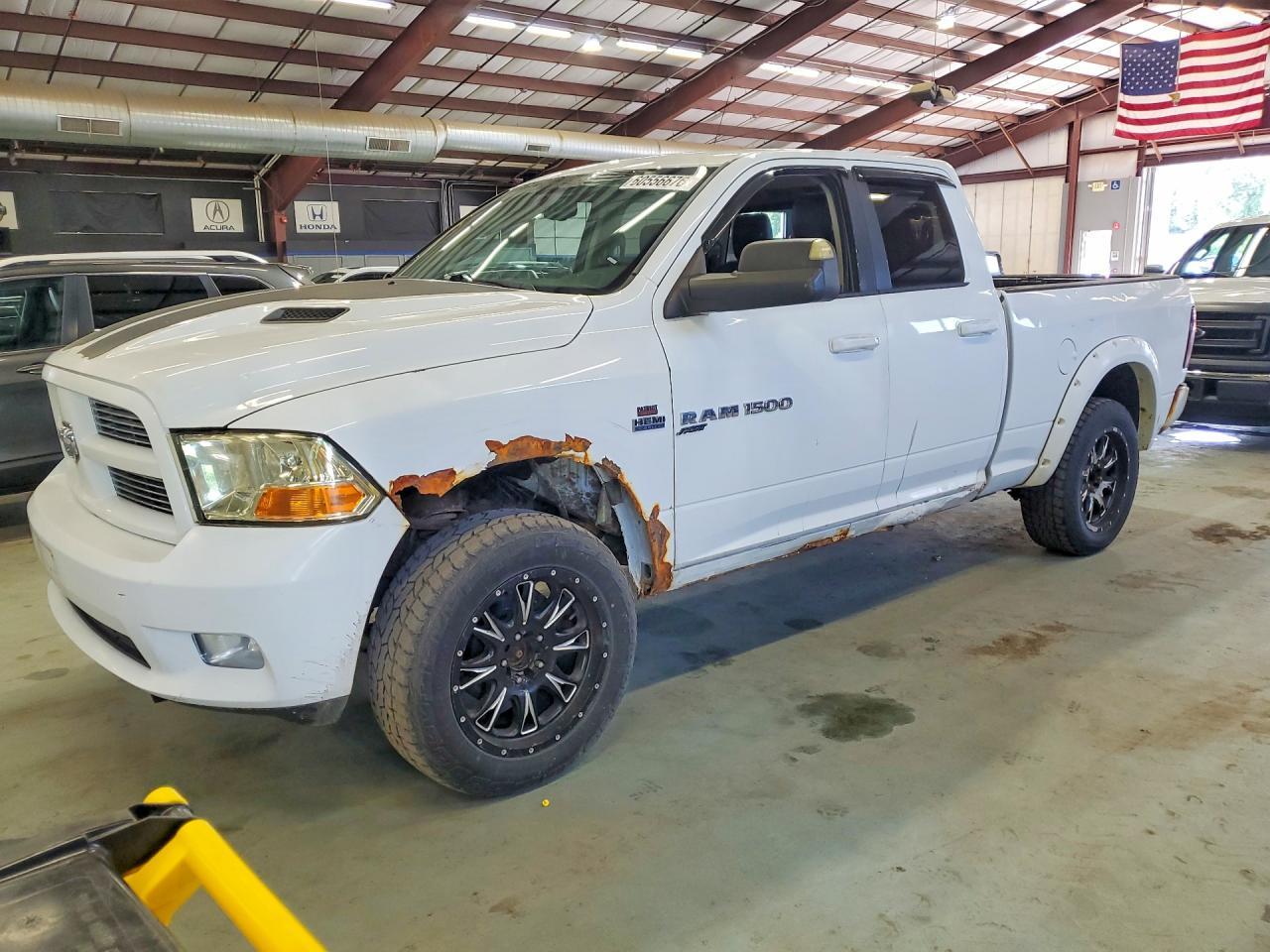 2012 DODGE RAM 1500 — фото 1